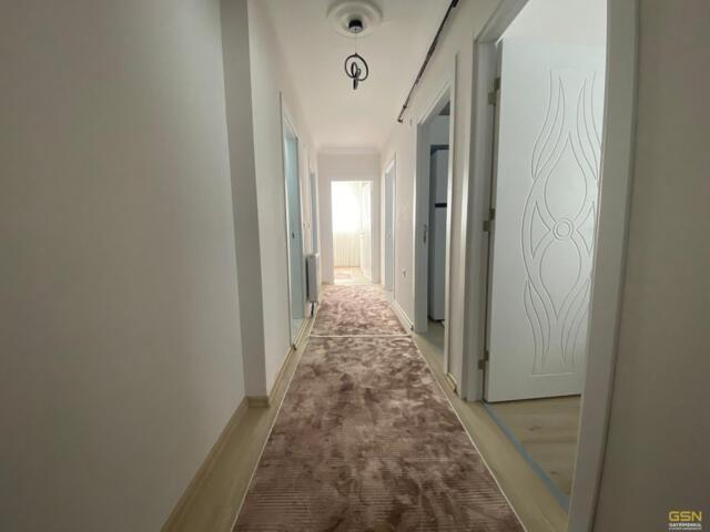 11-DARICA EMEK MAHALLESİ MERKEZİ KONUMDA 2+1 ARA KAT LÜKS DAİRE